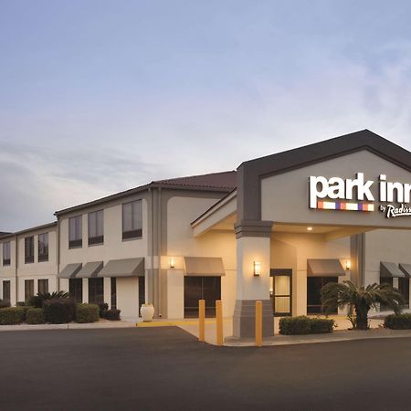 Park Inn By Radisson Albany Exterior foto